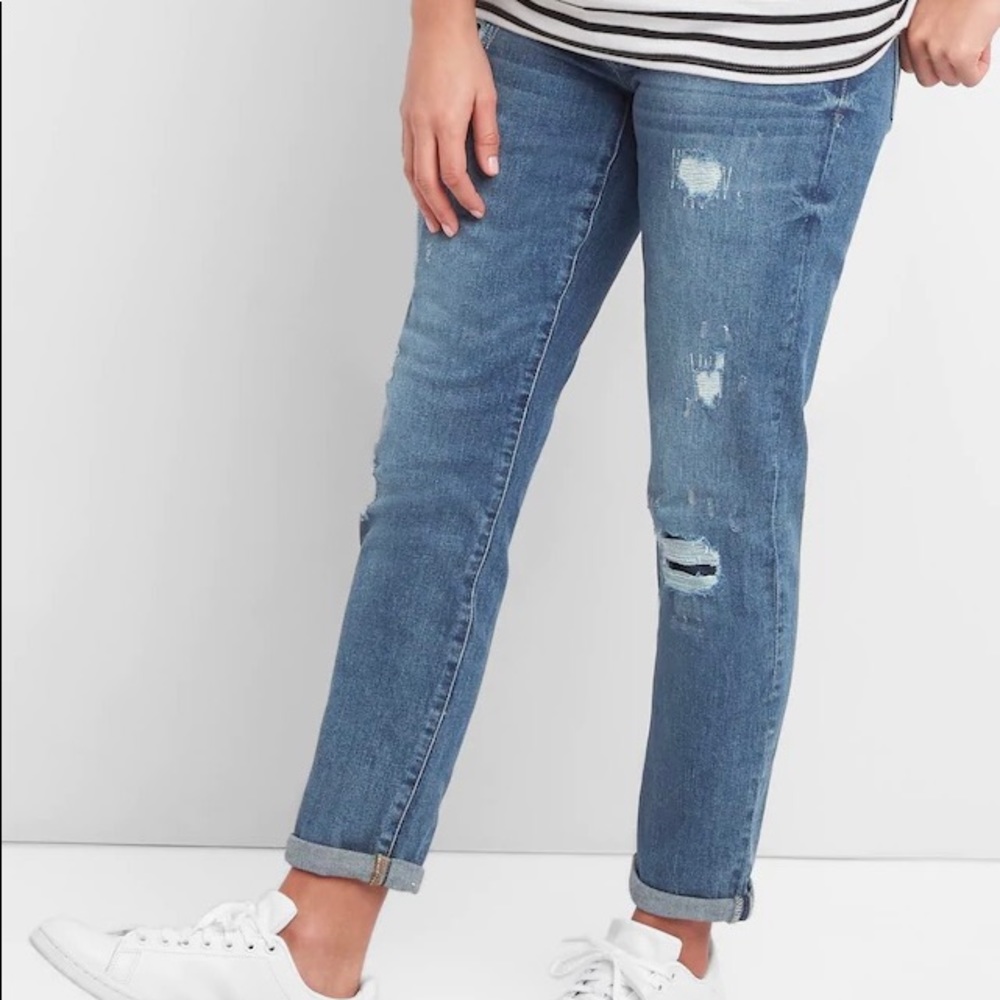COPY - 2/$25 Women’s GAP Best Girlfriend Jeans